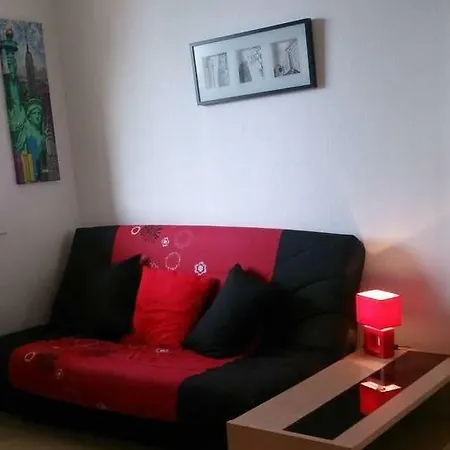 Petit Studio Fras * Beausoleil